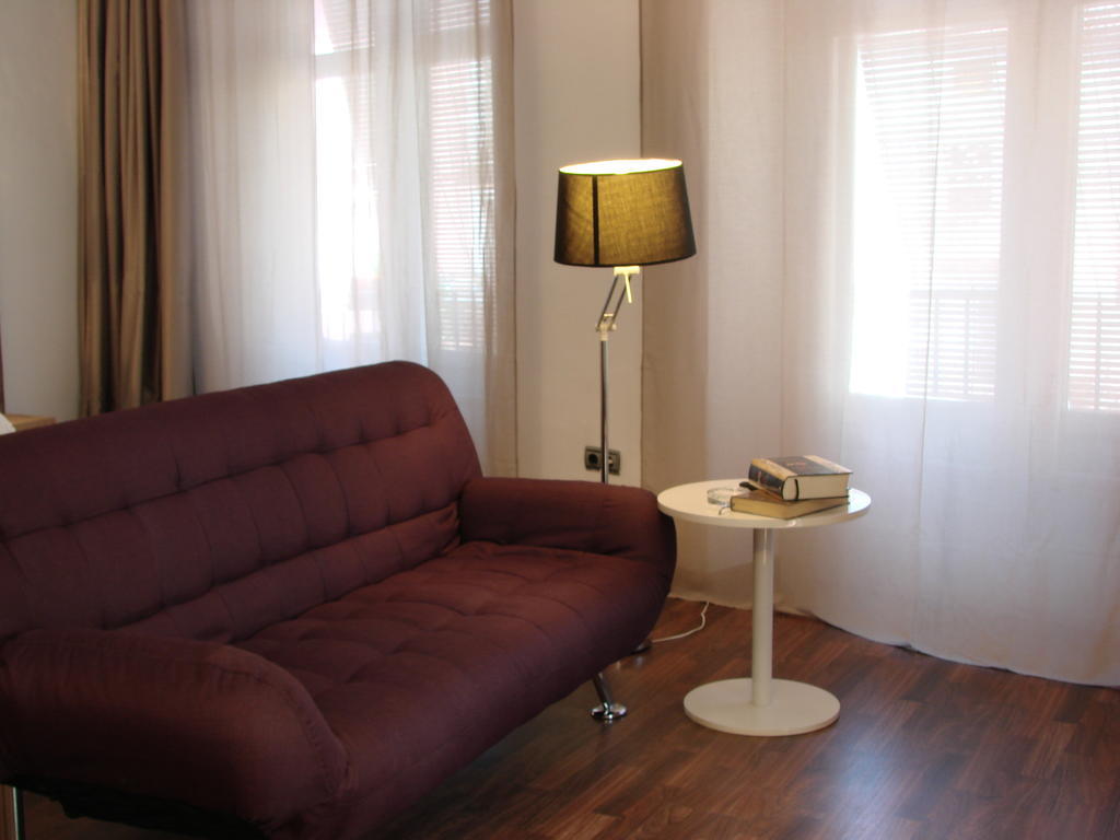 Las Coles Apartasuites Xàtiva Zewnętrze zdjęcie
