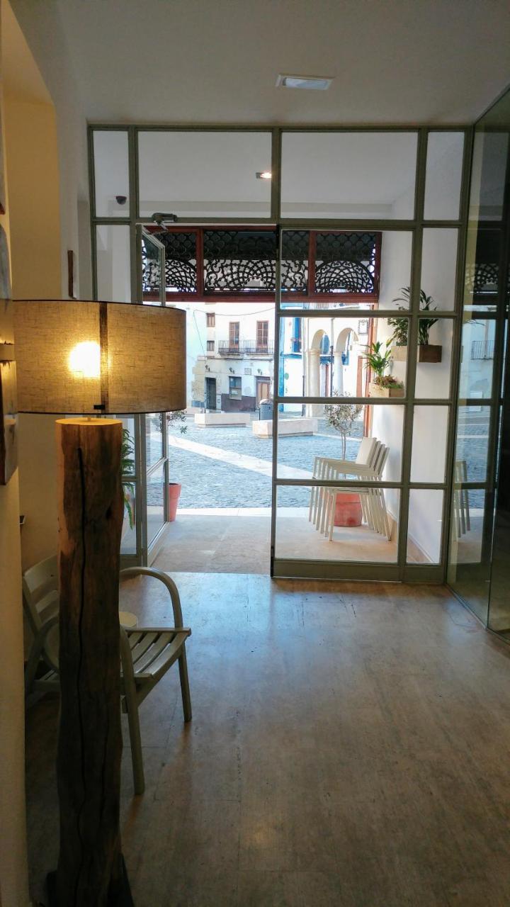 Las Coles Apartasuites Xàtiva Zewnętrze zdjęcie