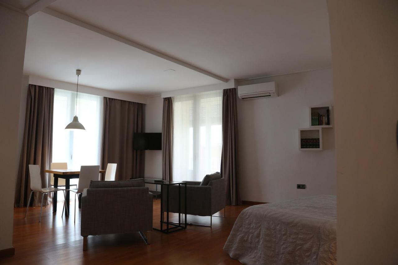 Las Coles Apartasuites Xàtiva Zewnętrze zdjęcie